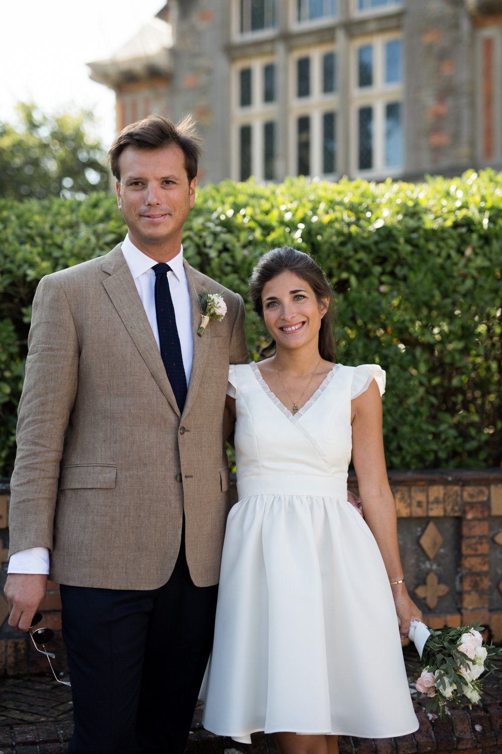 Raphaëlle & Marc Antoine — lumière naturelle dorée, Europe